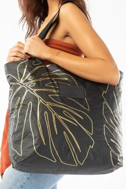 Lanai Tote Bag
