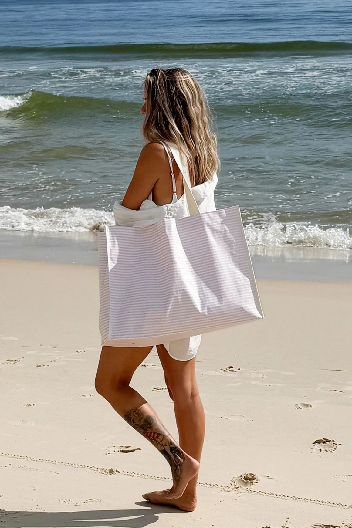 Palma Carry All Tote Bag