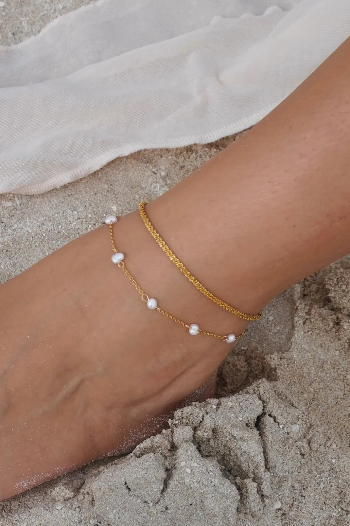 Rosette Pearl Chain Anklet